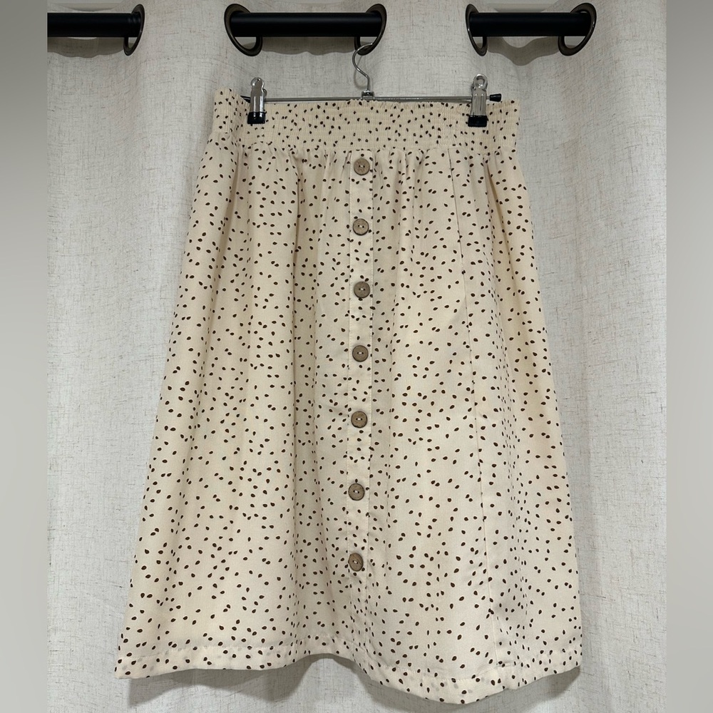 Roolee Cream Button-Down Skirt with Dots